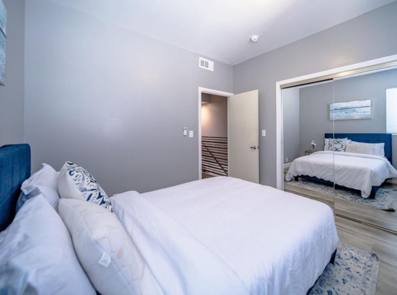 4bd Townhome Sleeps 10 Near Usc Dtla Expo *