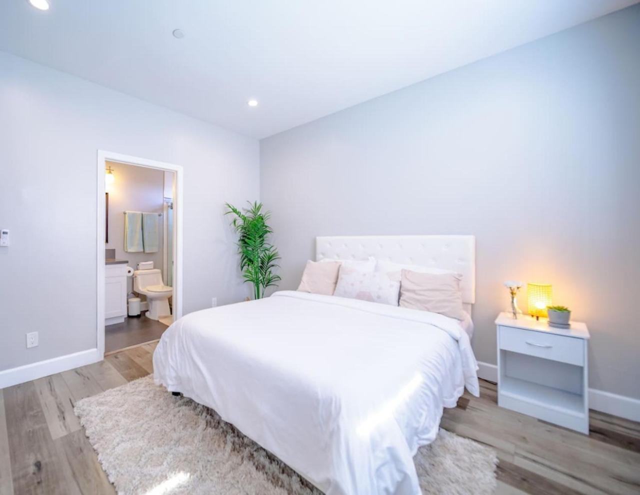 4bd Townhome Sleeps 10 Near Usc Dtla Expo